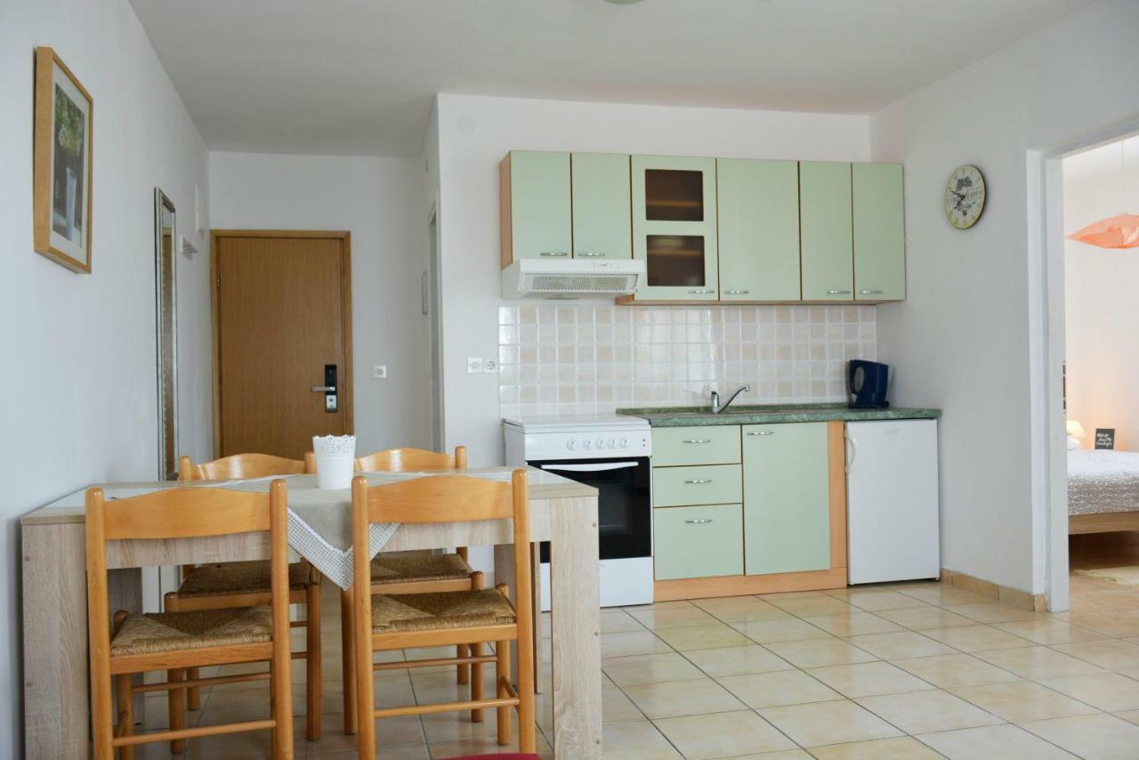 Perla Vir Apartment Екстериор снимка